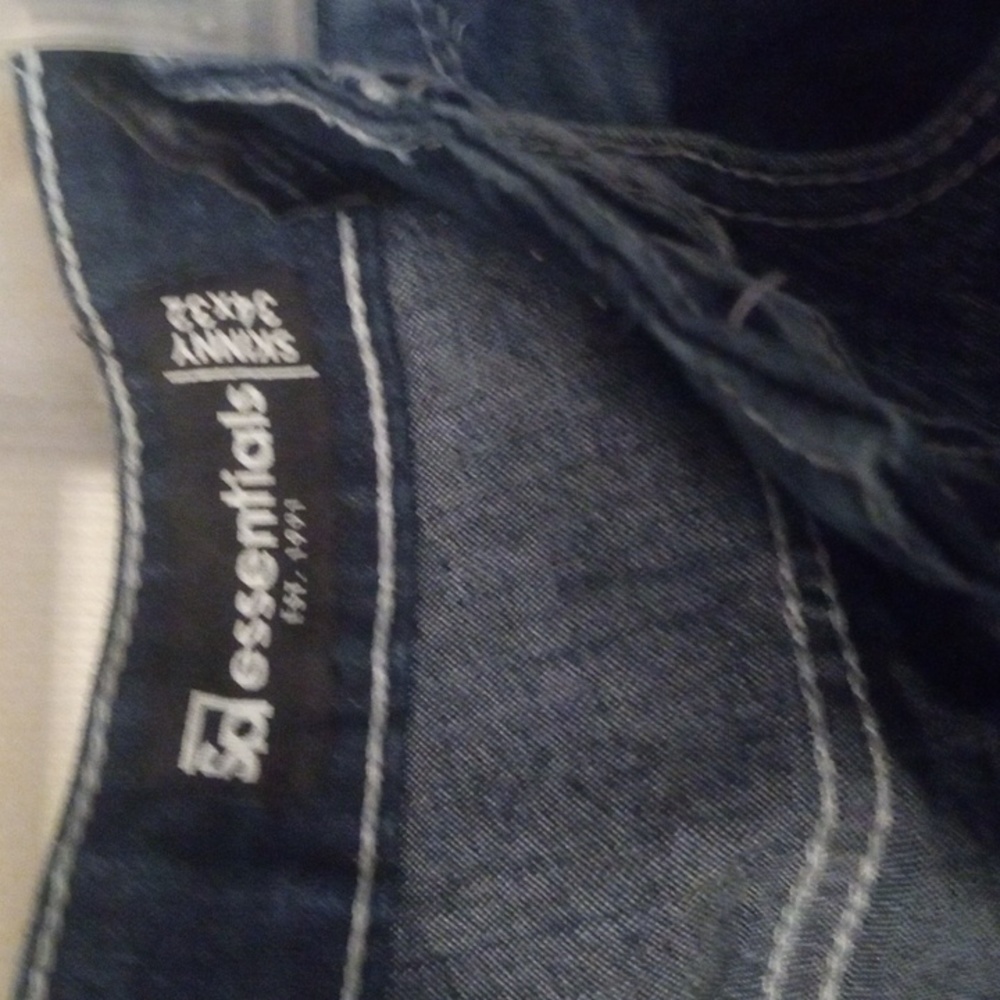 Jeans - Picture 2 of 2